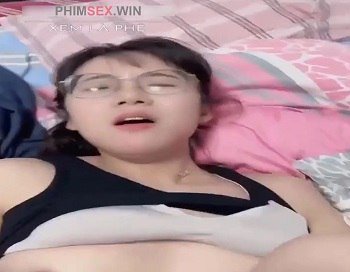 phim sex chịch mẹ Hai em đĩ livestream tự sướng cực dâm
